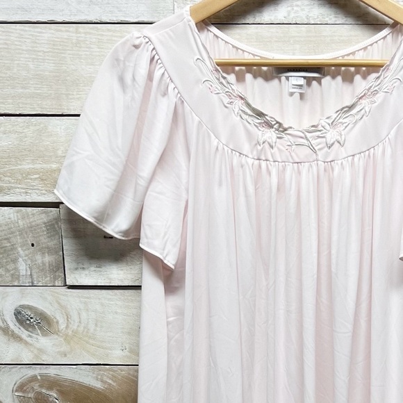 Miss Elaine Nylon Tricot Nightgown Womens Large Pink Flutter Sleeves Embroidered - Picture 4 of 11